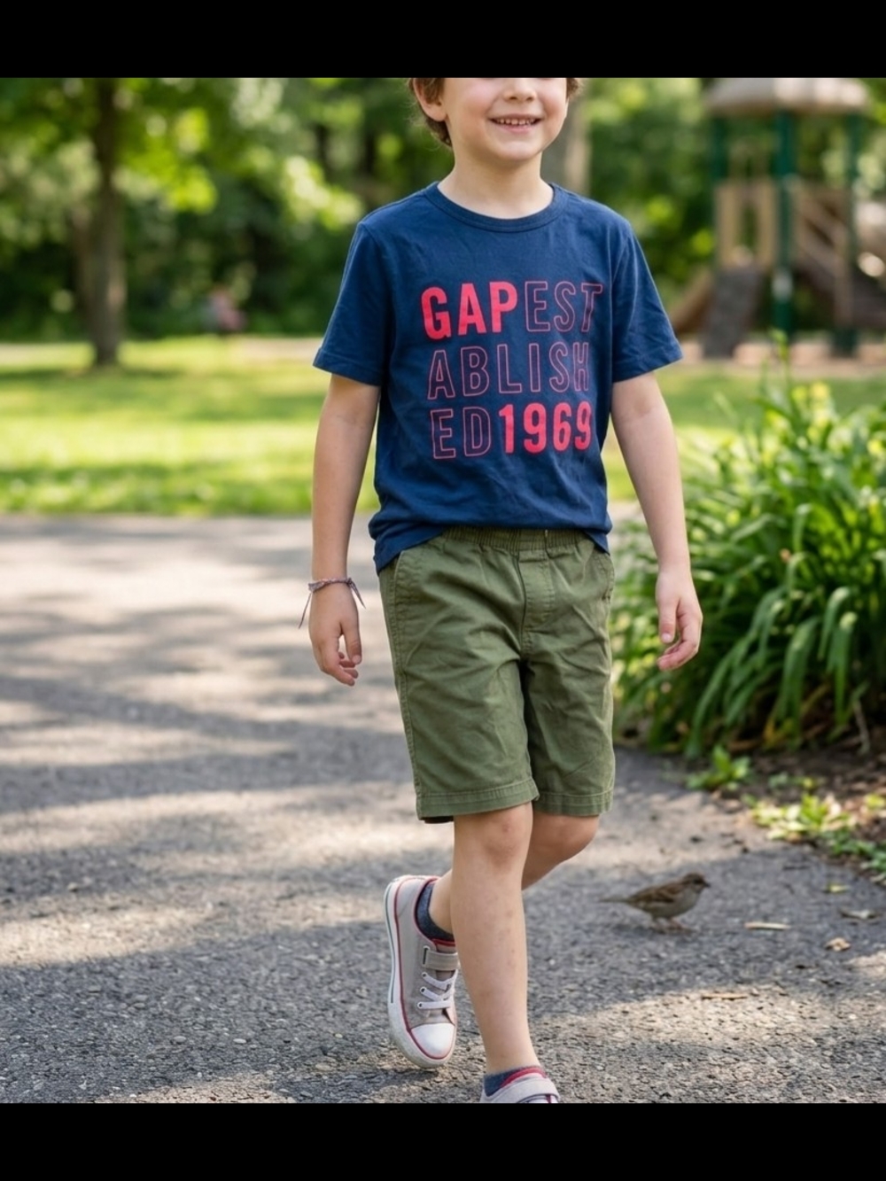 GAP Boy's 2 Pieces Set Navy Graphic Tee Red Lettering&green Shorts Size 10/12